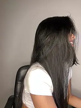 Snapshot of Sammy_pink chatting on March 3, 12:06 am Sammy pink online show from March 3, 12:06 am