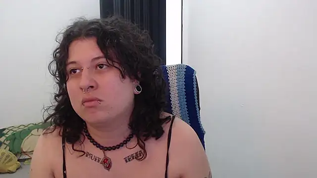 Smoke trip Alicia online show from January 18, 4:00 pm