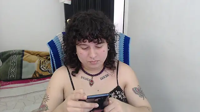 Smoke trip Alicia online show from February 6, 5:38 pm