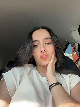 swrennn19 online show from May 3, 8:26 pm