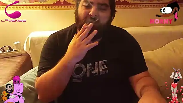 Snapshot of _Sinyor34 chatting on February 13, 10:50 pm Sinyor34 online show from February 13, 10:50 pm