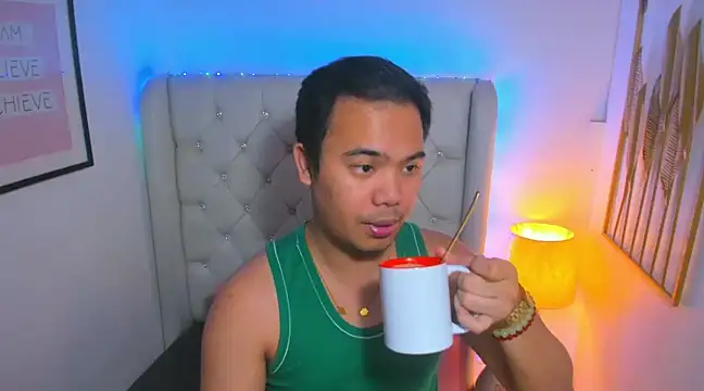 AsianZero online show from March 13, 8:32 pm