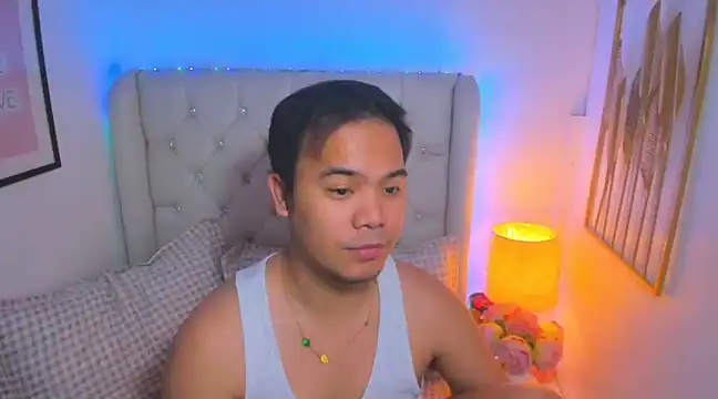 AsianZero online show from March 15, 9:16 pm