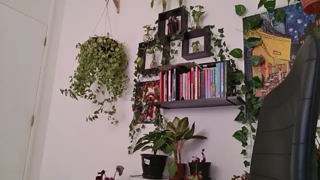 TaliMajesty online show from February 12, 4:35 pm