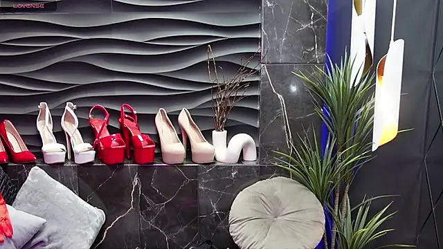 MistressDarsy online show from February 20, 8:36 pm