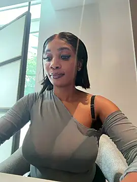   Nessa   online show from June 6, 11:48 am