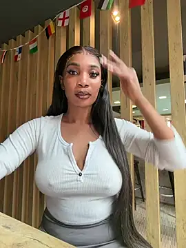   Nessa   online show from July 5, 11:28 am