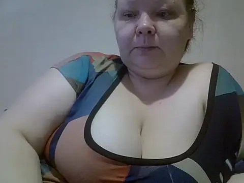 Jane Kissys online show from June 15, 12:40 pm