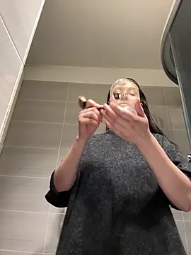 Snapshot of IrisBlues chatting on March 10, 4:56 pm IrisBlues online show from March 10, 4:56 pm