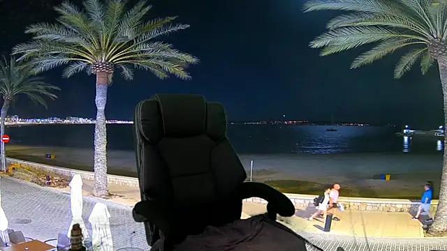 Snapshot of madriano chatting on May 28, 8:50 pm madriano online show from May 28, 8:50 pm
