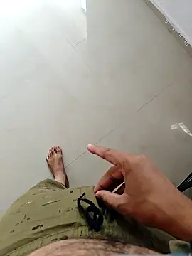 Snapshot of Big_boss_ind chatting on November 30, 5:33 am Big boss ind online show from November 30, 5:33 am