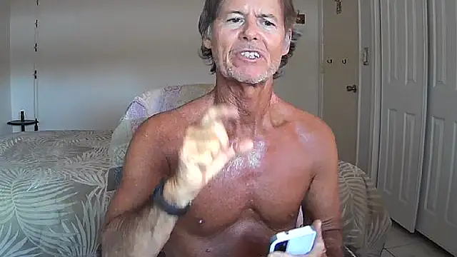 nakeedcowboi65 online show from April 10, 10:25 pm