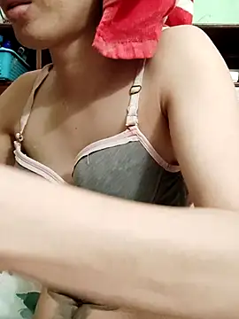 QueenSoreal online show from March 11, 2:56 pm