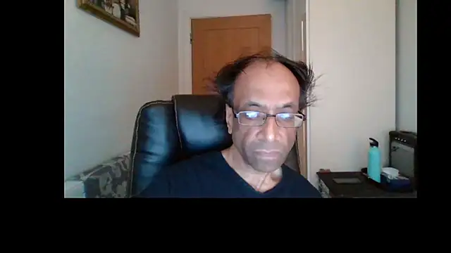 Snapshot of rauncher1 chatting on July 18, 8:29 am rauncher1 online show from July 18, 8:29 am
