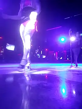 ssparrowk1986 online show from April 27, 1:25 am