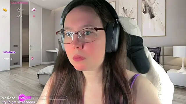 Victoria Romans online show from May 25, 2:17 am