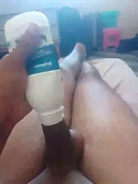 Snapshot of Barber_Sex chatting on June 24, 1:10 pm Barber Sex online show from June 24, 1:10 pm