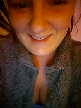 Cutegirlforyou online show from December 1, 3:17 pm