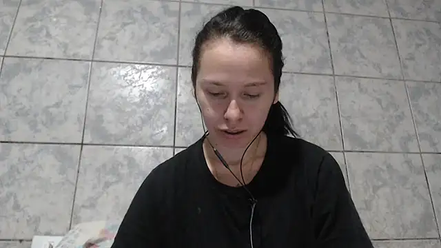 Venusluxodomme online show from October 4, 7:28 am