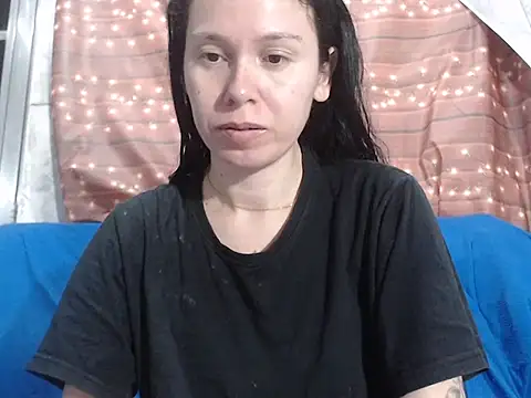 Venusluxodomme online show from October 8, 5:27 am