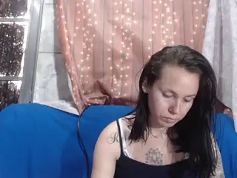 Venusluxodomme online show from March 30, 8:32 pm