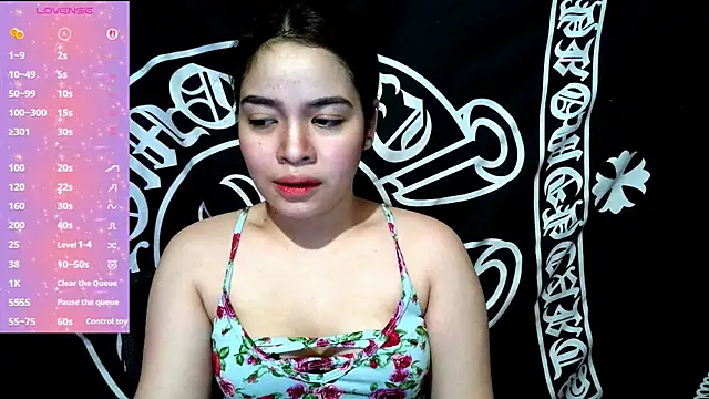 Snapshot of _preciousmoira_ chatting on July 5, 1:45 am preciousmoira online show from July 5, 1:45 am
