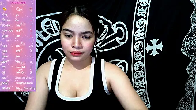 Snapshot of _preciousmoira_ chatting on July 13, 12:02 am preciousmoira online show from July 13, 12:02 am