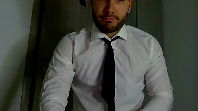 Justynn1 online show from October 19, 8:53 pm