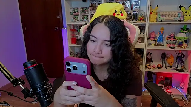 Sweet sully   online show from April 13, 7:36 am