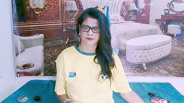 IndianAllure online show from July 13, 5:43 am