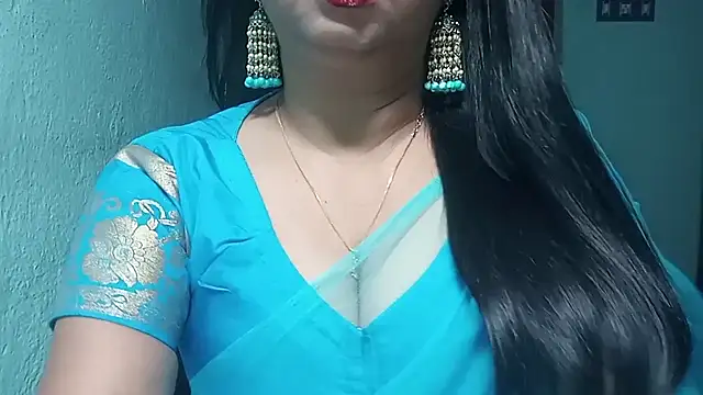 Snapshot of YourModhu chatting on October 24, 5:53 pm YourModhu online show from October 24, 5:53 pm