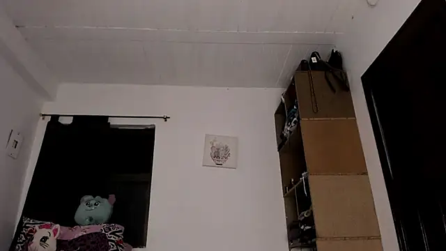 AlondraDiossa03 online show from September 9, 10:26 am