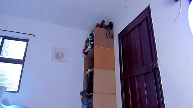 AlondraDiossa03 online show from October 6, 7:55 pm