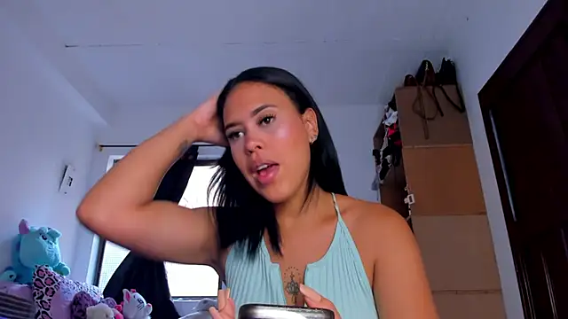 AlondraDiossa03 online show from October 22, 5:45 pm