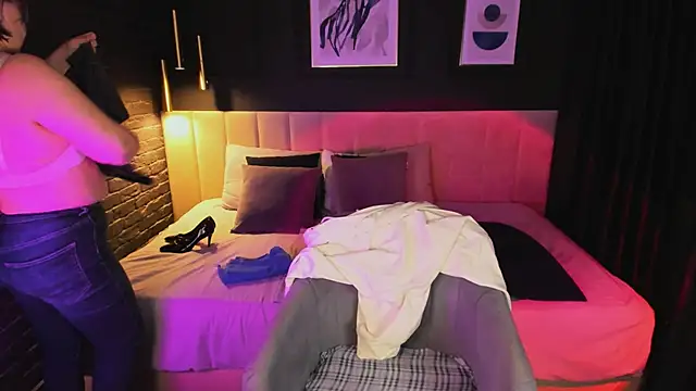 Shannonshine online show from March 18, 1:14 pm