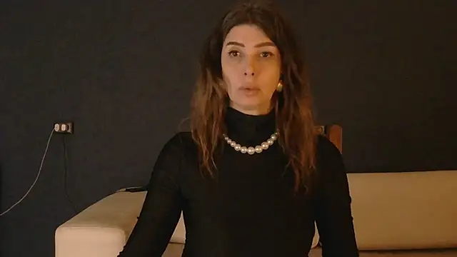 WhiteQueen888 online show from March 22, 10:13 pm