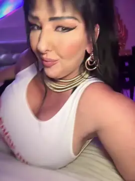 TiffanyRoxx online show from March 29, 6:19 pm