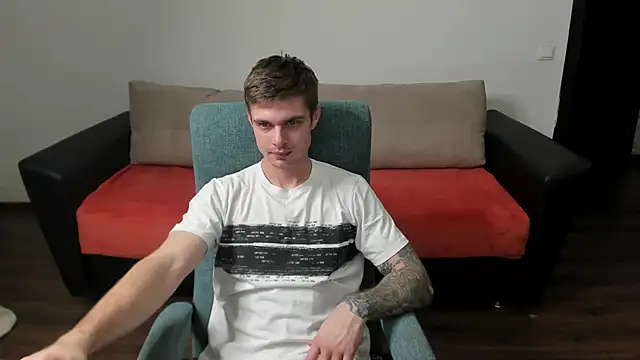 maks wolfis online show from December 23, 6:33 am