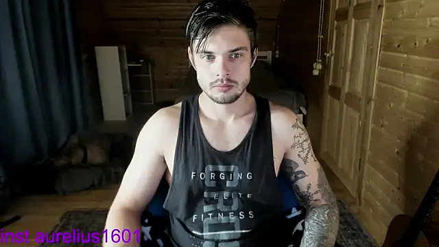 maks wolfis online show from October 1, 9:54 pm