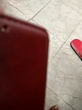 Snapshot of indianguy21 chatting on March 22, 9:02 am indianguy21 online show from March 22, 9:02 am