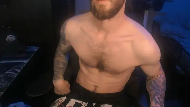 SexxxyLouis online show from May 24, 8:30 am