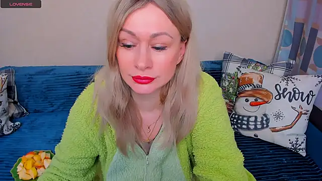 EllenMoore online show from February 27, 3:06 am