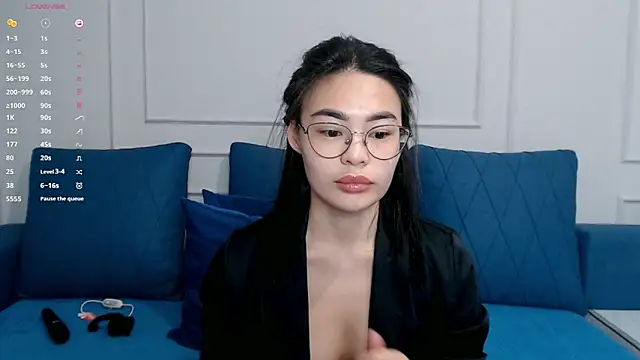 kwana colada online show from April 16, 9:21 am