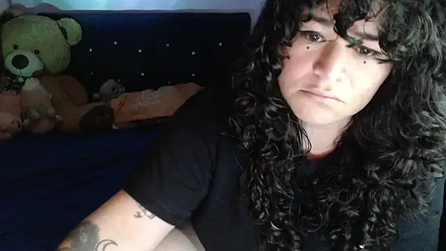 ANGELIQUE KLANE online show from March 1, 5:53 am