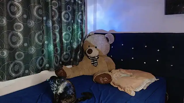 ANGELIQUE KLANE online show from March 9, 3:49 pm