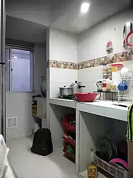 Brenda Berck  online show from February 3, 10:26 pm