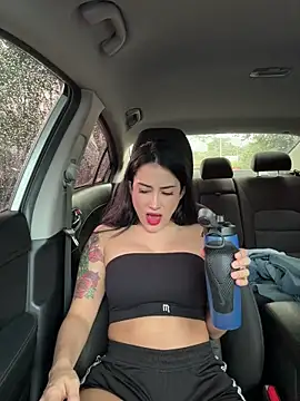 Snapshot of CATALINA_RESTREPO chatting on January 7, 9:50 pm CATALINA RESTREPO online show from January 7, 9:50 pm