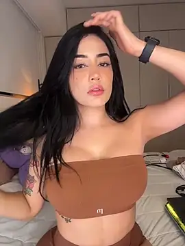 CATALINA RESTREPO online show from March 2, 1:30 am