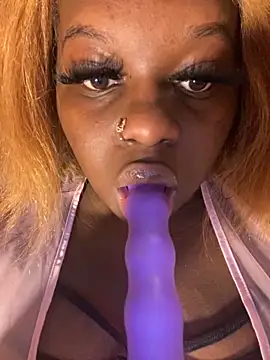 Cyebony online show from December 6, 9:43 am