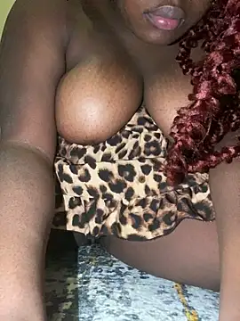 Cyebony online show from February 20, 8:20 pm